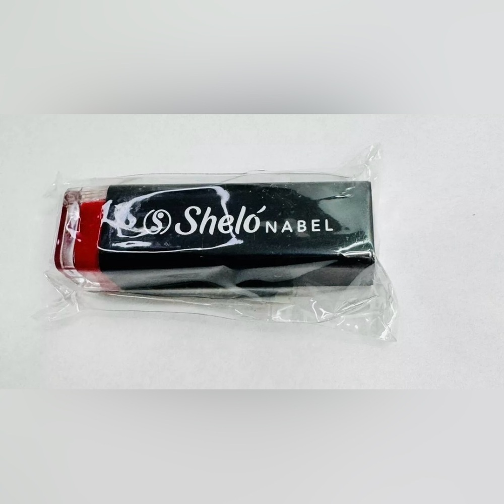 Shelo Nabel‎ Matte Red Lipstick Net WT 0.11oz (3 g) - Picture 2 of 8
